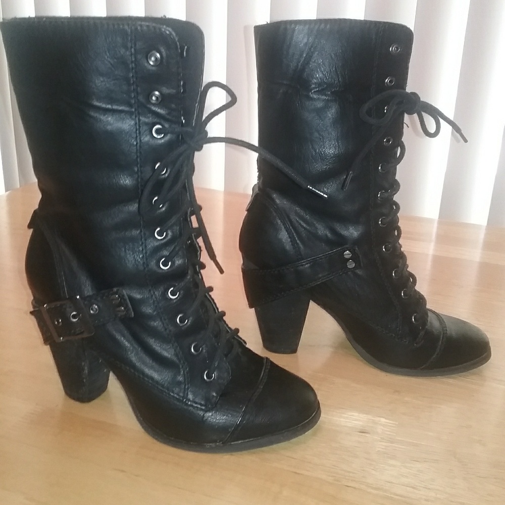 EUC Black Lace-up Combat Boots